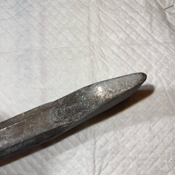 makita 13 inch chisel with 3 inch blade span - Picture 2 of 4